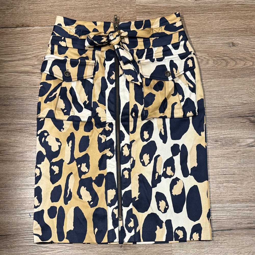 Diane Von Furstenberg Silk Blend Leopard Print Women's Pencil Skirt Size 2